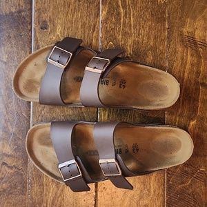 NWOB men's 10 leather Birkenstock sandals